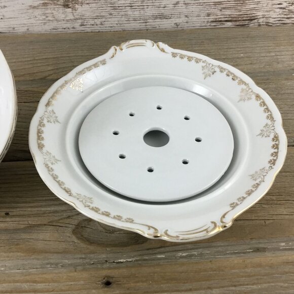 Covered Butter Dish and Strainer Victoria Austria Gold Trim Scalloped Handles - Picture 8 of 10